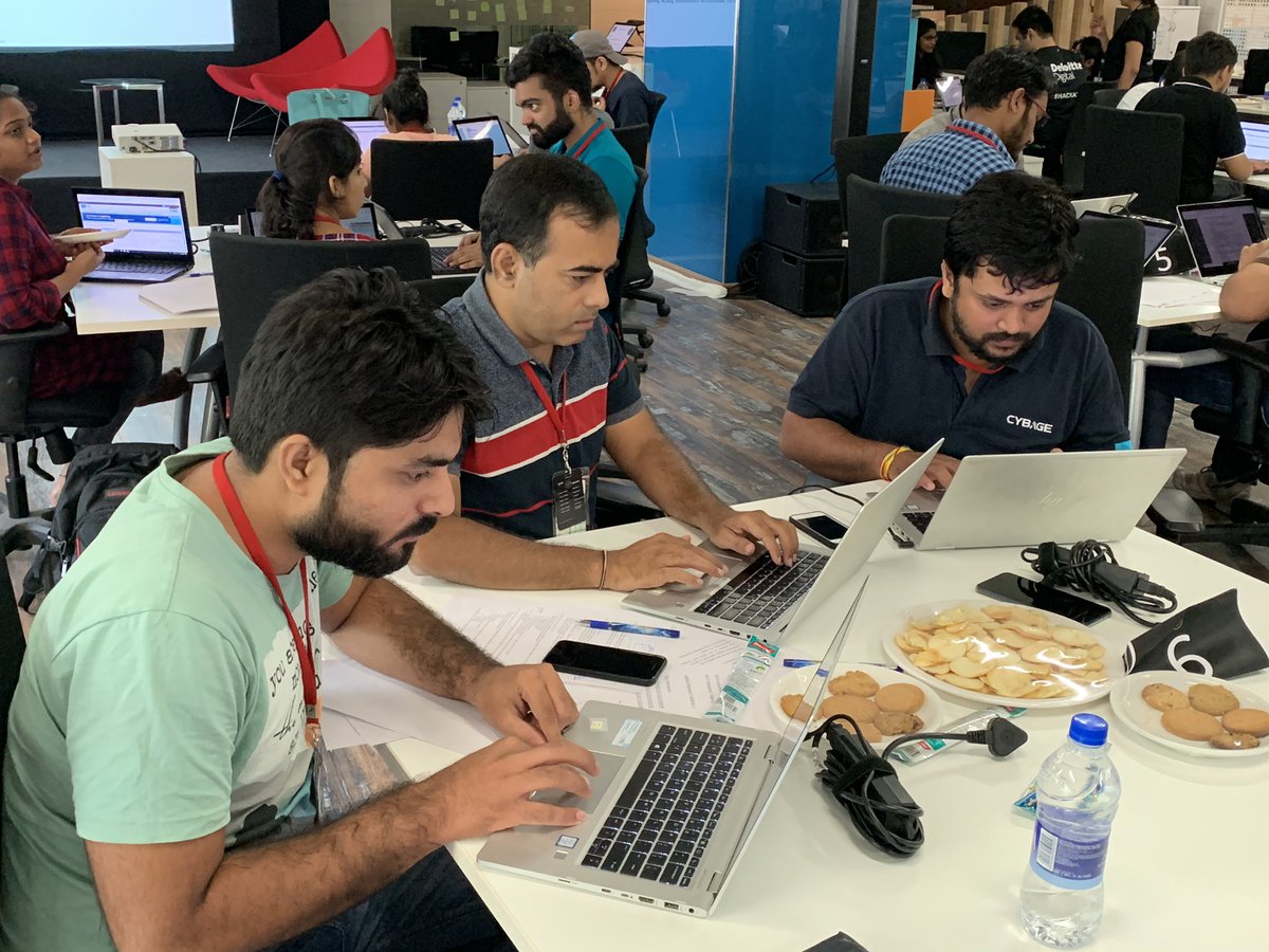 Everyone is busy cracking challenge with full energy! #DeloitteVidyuth2019