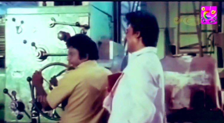 JosephS_Offl's tweet photo. Now #Behil be like this in Twitter #என்றும்_தலஅஜித் 💯
Tranding No1 #என்றும்_தலஅஜித் 🔥
Evolo Tweet ~~~ Etho pothuma alavuku irruku 😂😂😂🤣 https://t.co/GGJ90yBgq2