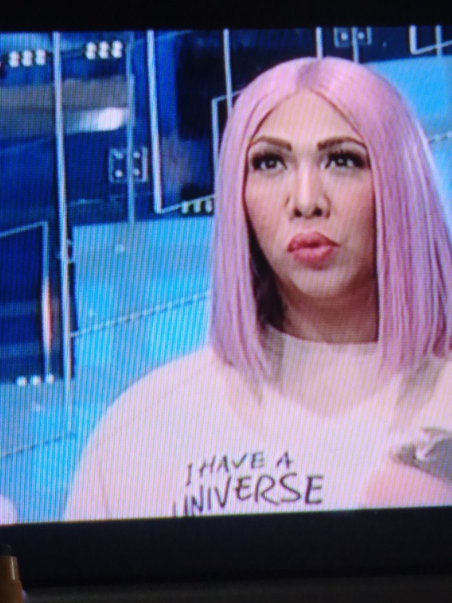 marielvcrlprz27's tweet photo. Ganda naman ng mommy namin ohhh ๐๐๐
@vicegandako
#ShowtimeRainTastic https://t.co/fCzMMGkDlc