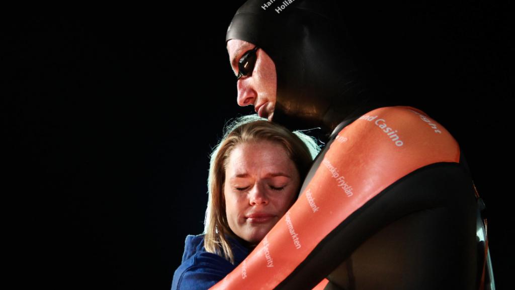 SamenloopSWF's tweet image. Alle #Samenlopers: van bestuur tot vrijwilligers, van eregasten tot meelopers, van teamcaptains tot commissieleden, wensen Maarten SUCCES!!! Doneer aan de Maarten van der Weijden Foundation! Zet &apos;m op Maarten! En alvast welkom bij de #SamenLoop van 2020!!! (...)