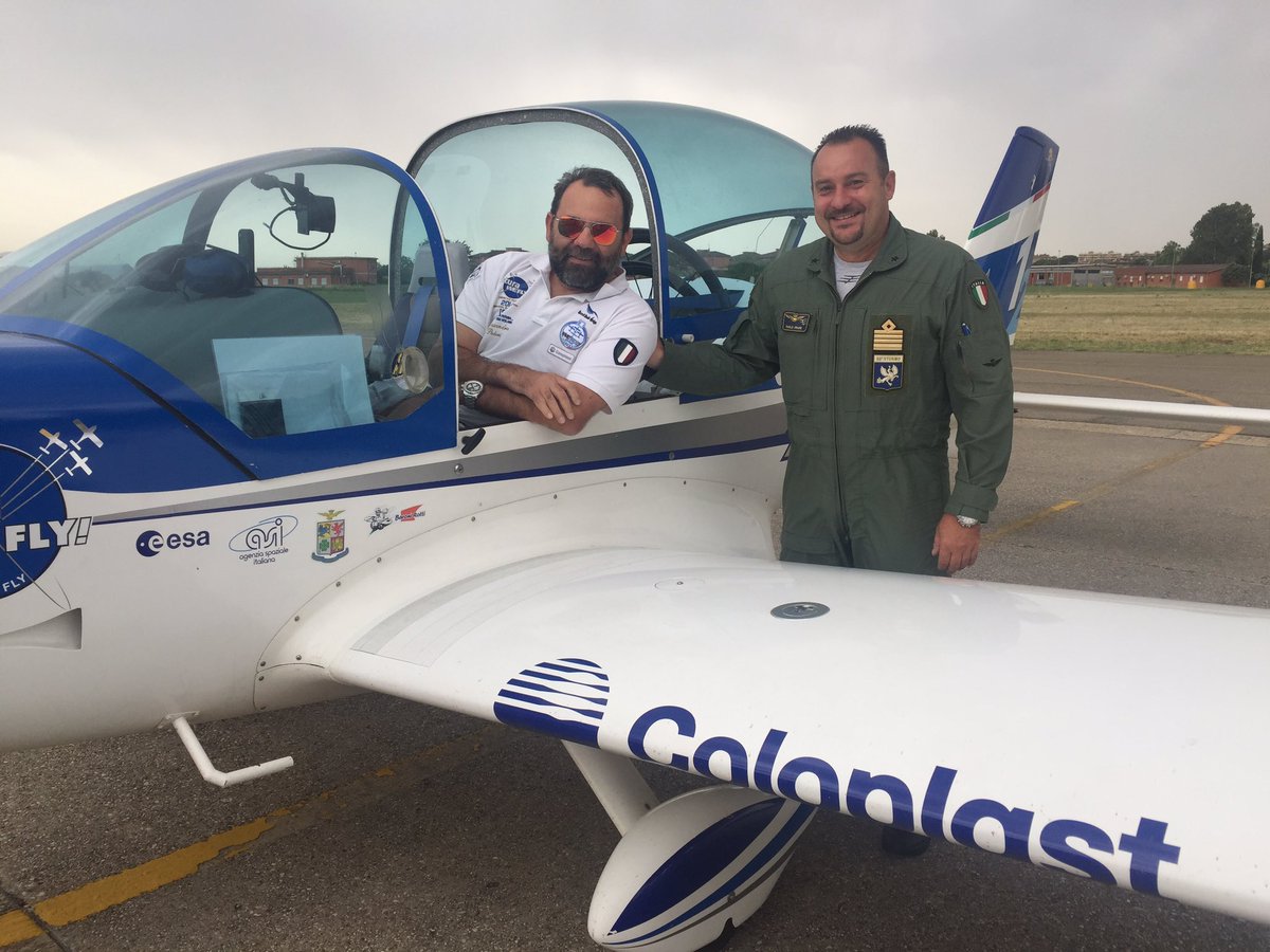 weflyteam's tweet photo. #pilotaperungiorno a #Guidonia con @ItalianAirForce in collaborazione con @Coloplastitalia Pronti? Via!
#WeFlyTeam #OsaVolare
Thanks to:
#COLOPLAST #FIATAUTONOMY #TRIRIDE #AVIOKIMPEX #TARTADESIGN #RANDOLPH #AIRCRAFTSTUDIODESIGN #SOLUZIONIAERONAUTICHE #EIKONPUBBLICITÀ https://t.co/FD0eMqavNJ