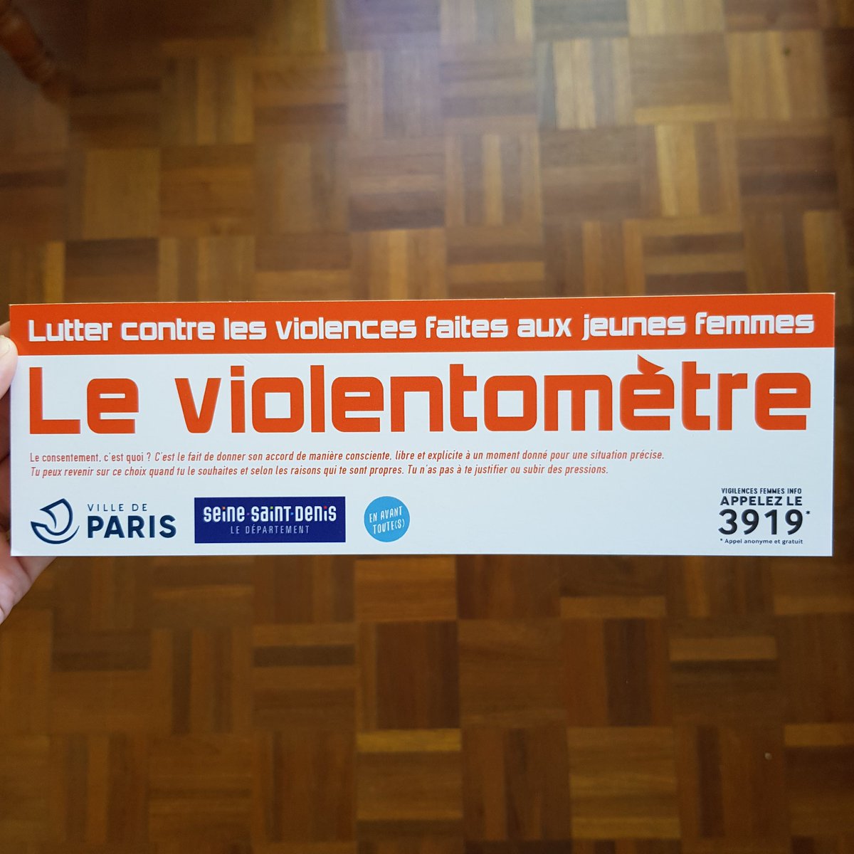camillecmy's tweet image. Ma mère a reçu une échelle des violences par rapport au conjoint pour poser des questions aux femmes en consultation, regardez c'est intéressant. 
Si vous vous situez dans le orange/rouge parlez en à quelqu'un et/ou quittez votre copain car ce n'est pas normal.