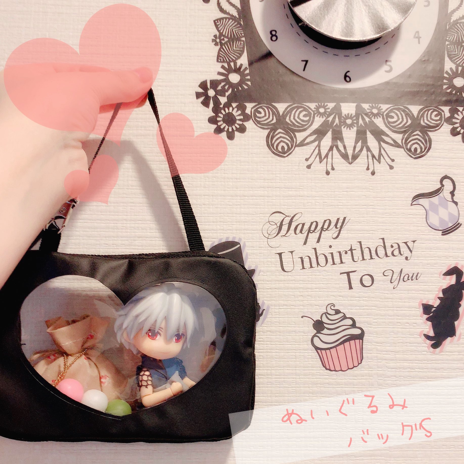 紅子 Vissm 追加で100均にポスカケース買いに行ったら ぬいぐるみバッグも売ってた 掌くらいのsサイズ 自作の才蔵さんねんどろいどと 三色団子 と クッション代わりのラベンダーサシェ をin 開けると癒しの良き香り ᵕᴗᵕ 忍者