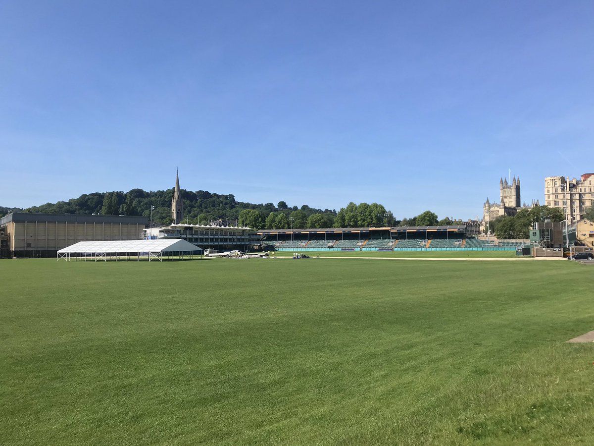ACES_Events's tweet photo. Big up to @CMCMarquees for a bright & early derig following yesterday’s fantastic party in Bath. Loving the backdrop of the #bathrec and the glorious sunshine! Making great time, thanks to a great team - client & venue delighted #dreamteam #eventprofs https://t.co/QRVtrzsXco