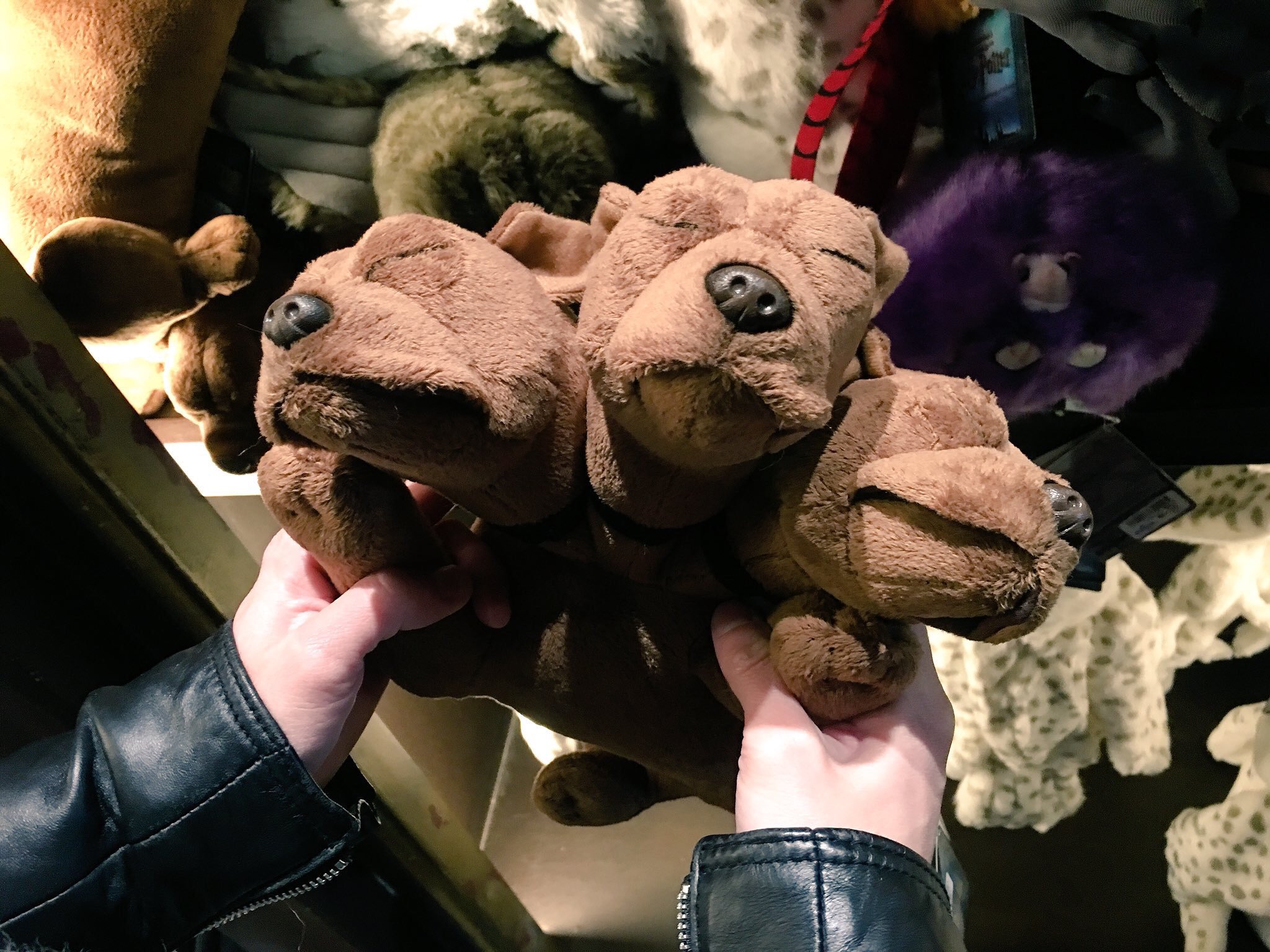 ホットトイズ　ハリーポッター　フラッフィー　ケルベロス　ぬいぐるみ ホットトイズ ハリーポッター フラッフィー ケルベロス