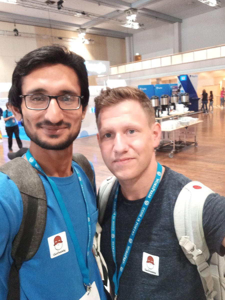 Ismail_Axhraf's tweet photo. @DennisHipp 
@GoDaddy #WCEU https://t.co/enImrYrlmY
