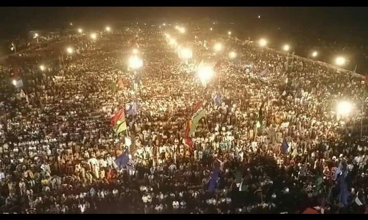 AmbreenCutish's tweet photo. Thank you NawabShah 🙏
Amazing Crowd.😱
Jeay Bhutto Jeay Bilawal.✌
@BBhuttoZardari @AseefaBZ 
@BakhtawarBZ @MediaCellPPP https://t.co/B7ceU1Hzn1