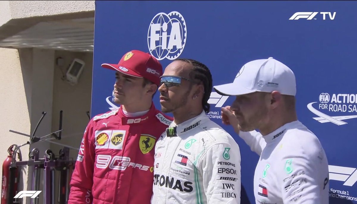 Lewis Hamilton يحقق البول لجائزة