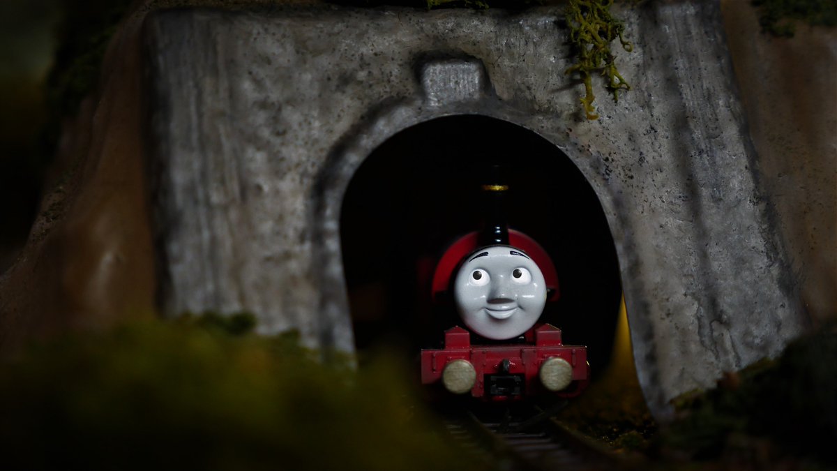 More shots of Rheneas Tunnel 🏔️🚂

The Skarloey Railway Engines and some runaway slate trucks going through the tunnel from different angles and times of day. Originally built the set for Rusty's sole picture, but couldn't resist taking more with the NG rolling stock!
