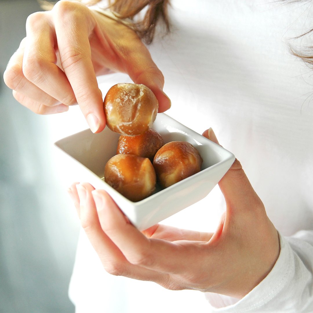 These little bites are vegan and dairy-free! Click the link to score yours.
bit.ly/2KbAlmO