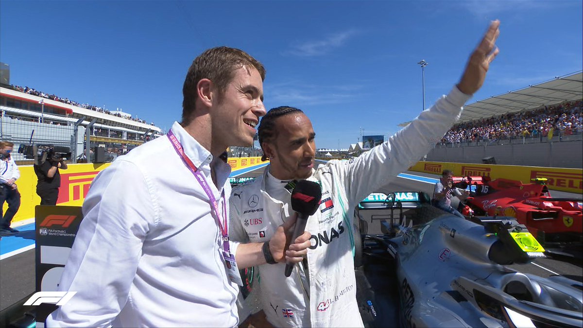 Lewis Hamilton يحقق البول لجائزة