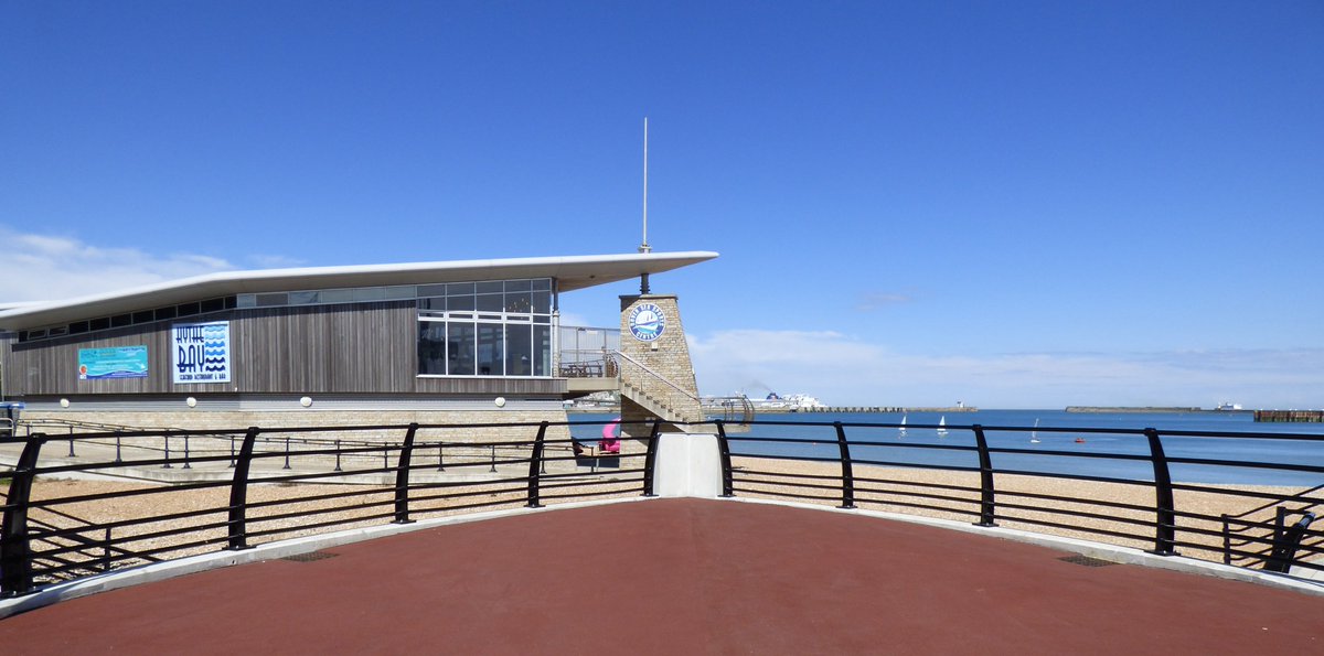 MaisDieuDoverBB's tweet image. Huge thanks to the team @hythebaydover for great #customerservice shown to our guests who arrived stressed &amp;amp; hungry late last night - a wonderful meal &amp;amp; #attentiveservice was much appreciated❤️  🍽️☕️🐟#seafood #fishrestaurantdover #Dover #restaurant #coffee #lunch @eatdrinkkent