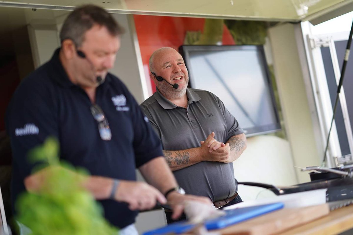 Very pleased to announce we have Masterchef winner,chef,author and owner of <a href="/lakazmaman/">lakazmaman</a> <a href="/shelinacooks/">Shelina Permalloo</a> demoing at 2pm  <a href="/PortSeafoodFest/">Portsmouth Seafood Festival</a> on the <a href="/StovesUK/">Stoves</a> cookery theatre hosted by @CrabstockBoys