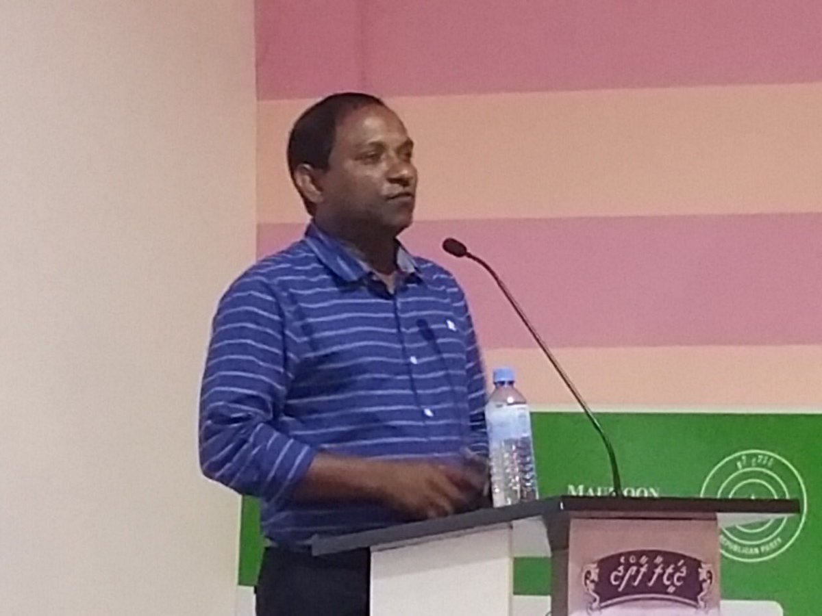 QaumeeRoohuga's tweet photo. JALU thakakee gaidheenah rakkaatheri maahaulakah hedhumah dhaulathuge kamaa behey enmehaa idhaaraathakah govaalan. Adhi kudhi kudhi kuhthakuga bandhu koffavaa zuvaan kudhin aburaa mujuthamau ah gennes, jaluthakun #HURAGE usoolu nathaalaa thahuzeeb vaan eba jehey. @ShimranAb https://t.co/IeOpZeIZ5v