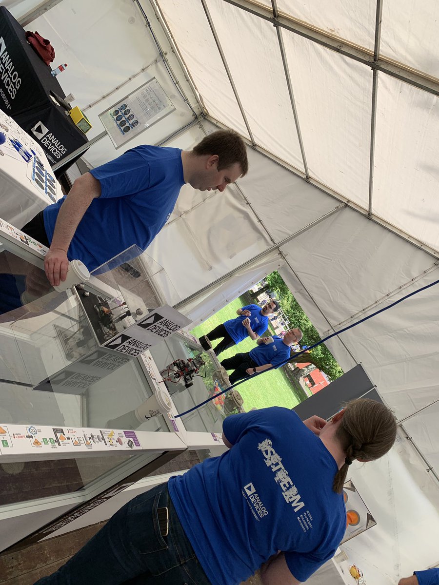 aine_mur_mcc's tweet photo. It’s all kicking off here at the #CorkCarnivalofScience taking place in Fitzgerald Park #Cork visit the ADI #ADIahead @ADI_News Stand @ Innovation Way next to the big red bus #REDFM
#scienceirel
#thisiscork
#lifetimelabcork @corkcitycouncil https://t.co/FctExxwVZA