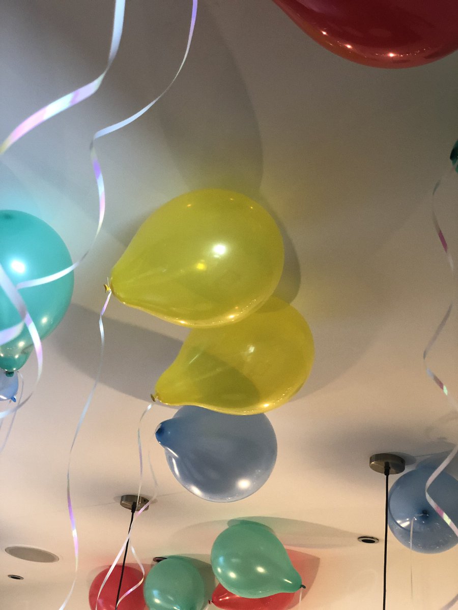 TwoTailedLion's tweet photo. We were up until silly o’clock last night getting the party food (and.... CAKE 🧁) ready for today and have been in since silly o’clock this morning getting the pub ready 🙌🏻☀️

All you have to do is get down here and party with us ❤️

Doors open in half hour!! 🦁 https://t.co/edJkp7sJtO