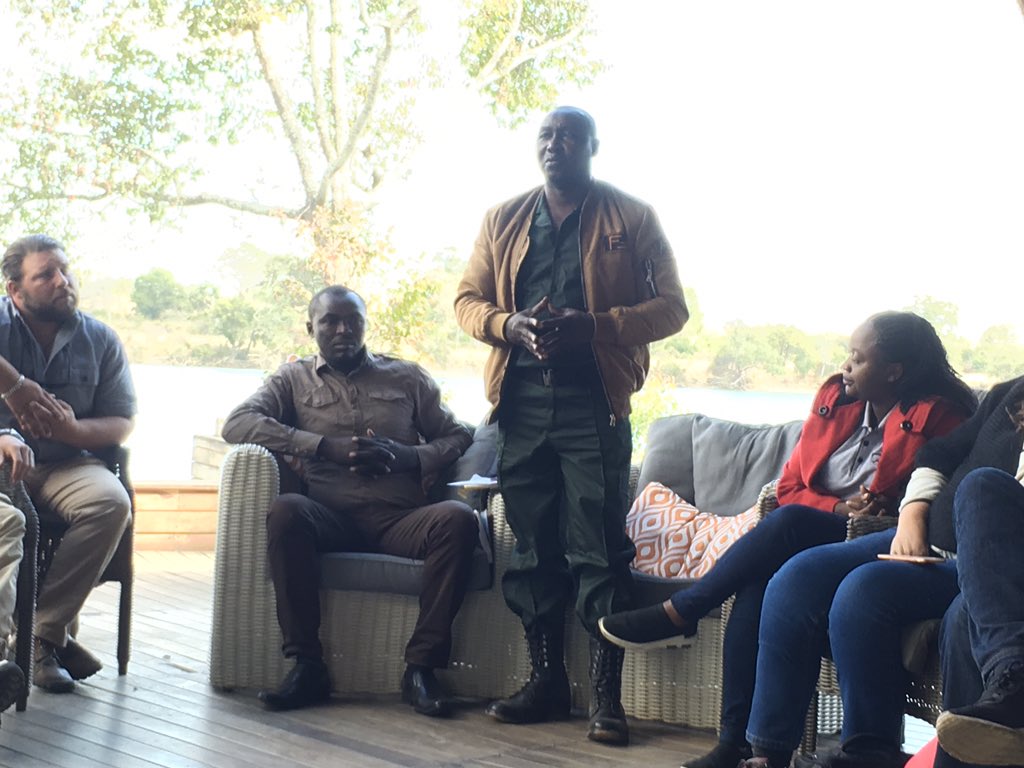 ferguscd's tweet photo. Kafue National Park fact-finding mission by EU ambassadors @IlaLodge meeting #Zambia DNPW officials, NGOs, game ranchers, lodge owners. Key theme: local communities must benefit from wildlife to conserve it. Exciting prospect @AfricanParks managing KNP. https://t.co/gfCgxAxVbT