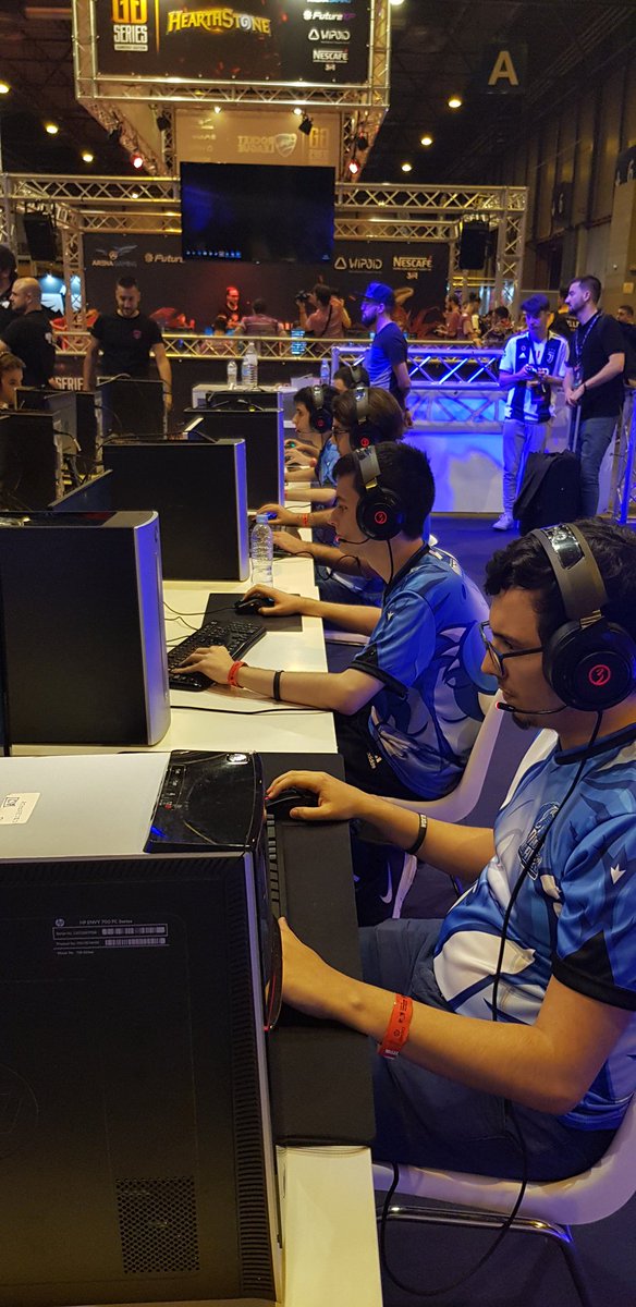 🌀Perdemos una partida de infarto 🆚️ <a href="/PushingGaming/">Pushing</a> en @Gamergy

⚔Esta tarde volvemos para el segundo clasificatorio #GoDraKes