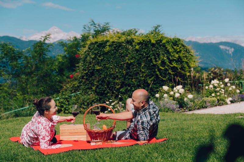 If you are thinking to spend a few days #hiking, #cycling or exploring Gorenjska, you should check out our amazing packages! kunstelj.si/en/rooms/packa… #Kunstelj #summer #vacationmode