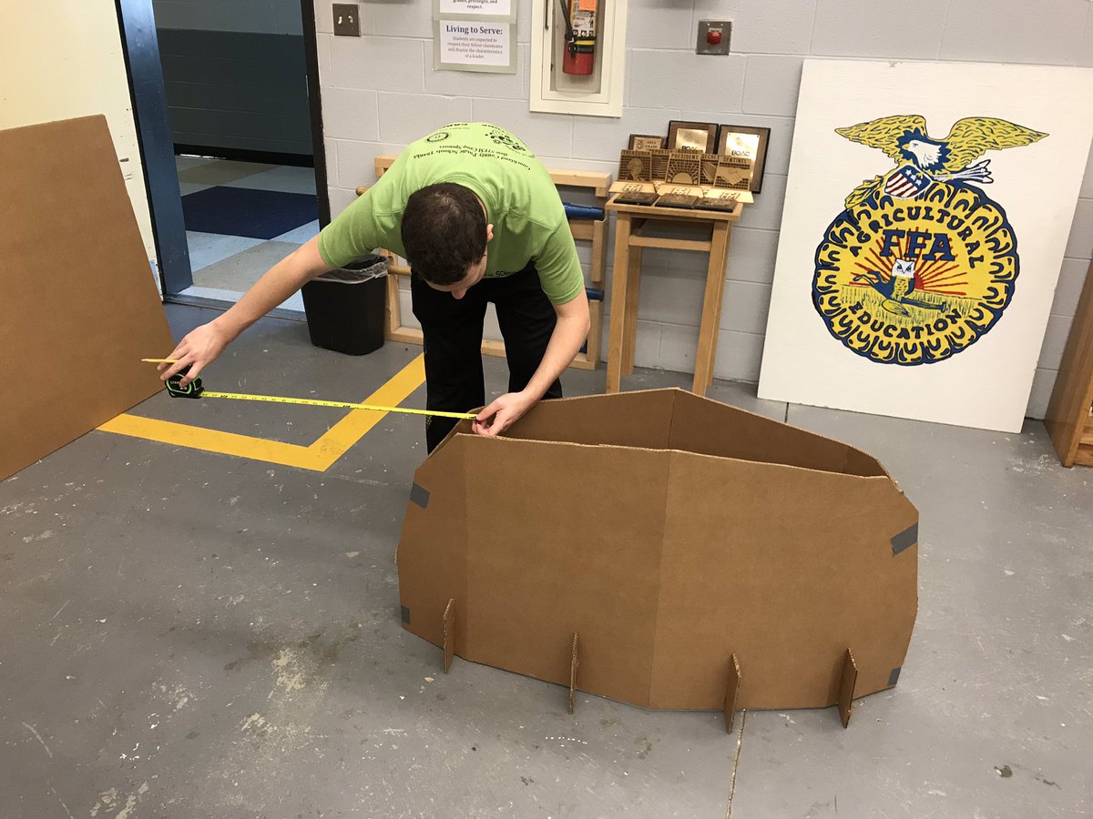 Ferguson_RES's tweet photo. Working with these engineers at #STEMCamp2019 @glndschools was such an honor! We’ve got some amazing young people in our schools! @BES_STEAMworm @WatsonBwatson @BrentRose180 #maritimechallenge https://t.co/UUBAls1rgg