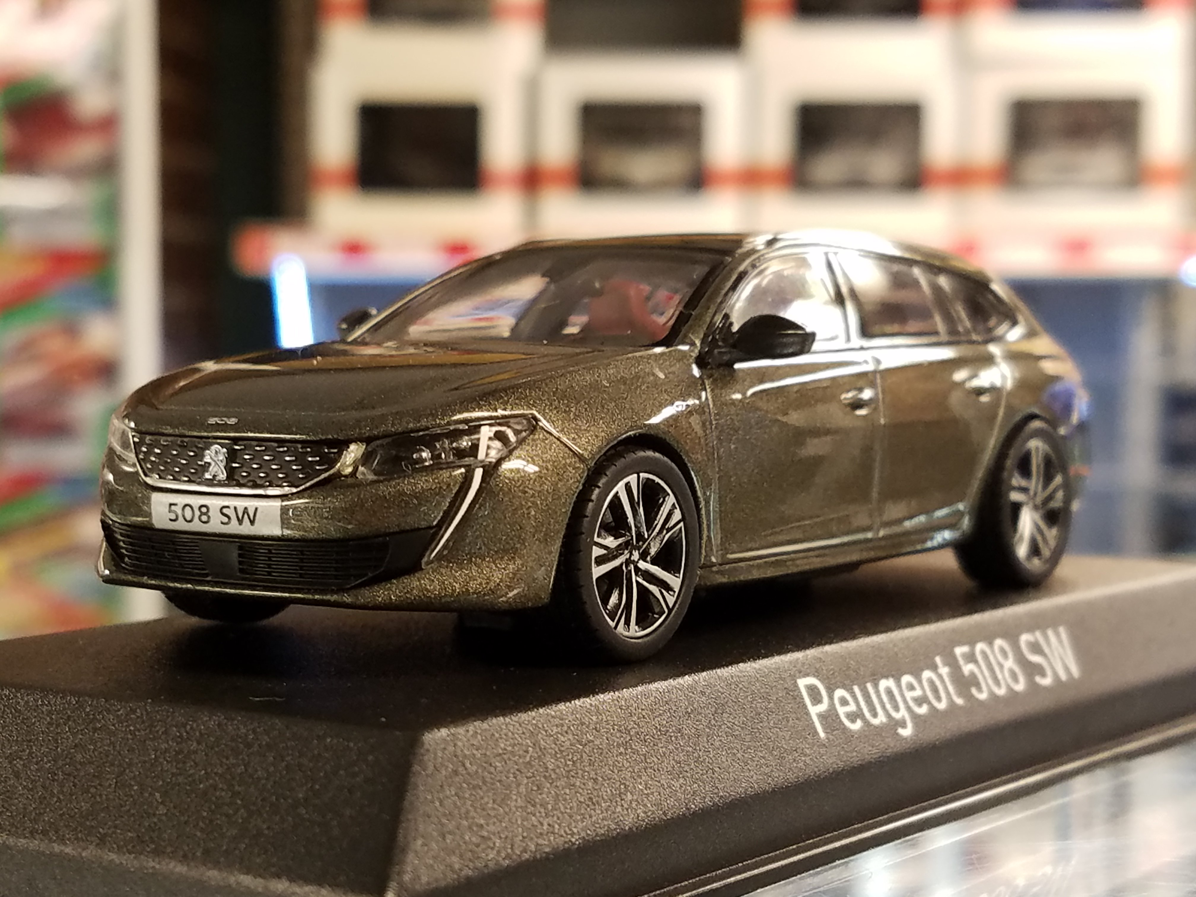 限定品 プジョー508SWシルバー限定色 ミニカー 限定品 車＆バイク