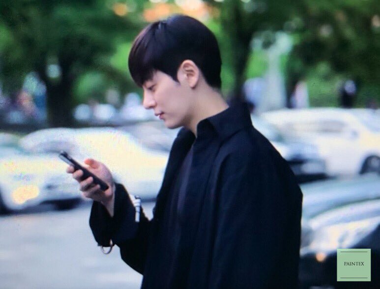 paintex0212's tweet photo. [ Preview ]  190622 #동현
Nearby Jeong Min Concert

#보이프렌드 https://t.co/Z5ss4m7ZR8