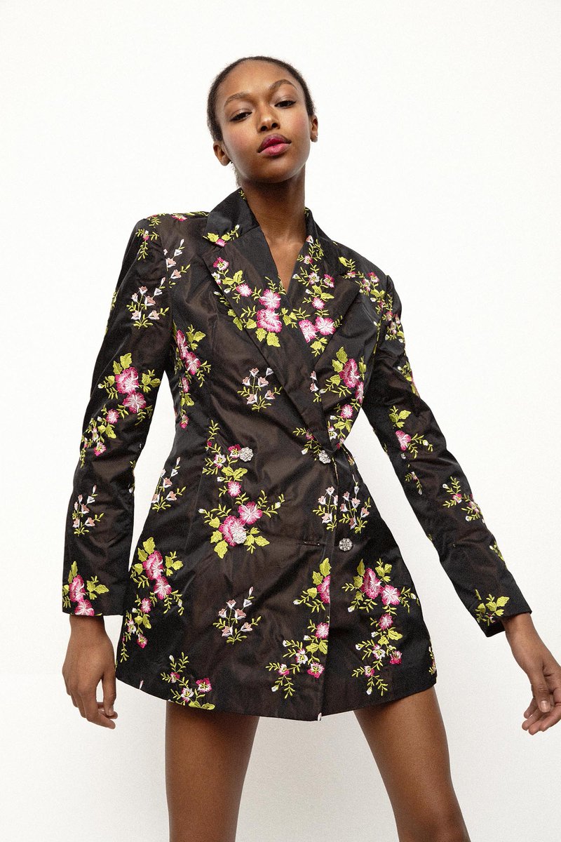 Angela | theatlasmagazine.com
Photographer: Raffaele Grosso <a href="/raffgrosso/">Raff Grosso</a>
Stylist: Alice Cantoni @cantonialice
 MUA: Francesca Vinciguerra @fravinciguerra
Model: Angela Garten @angelagarten