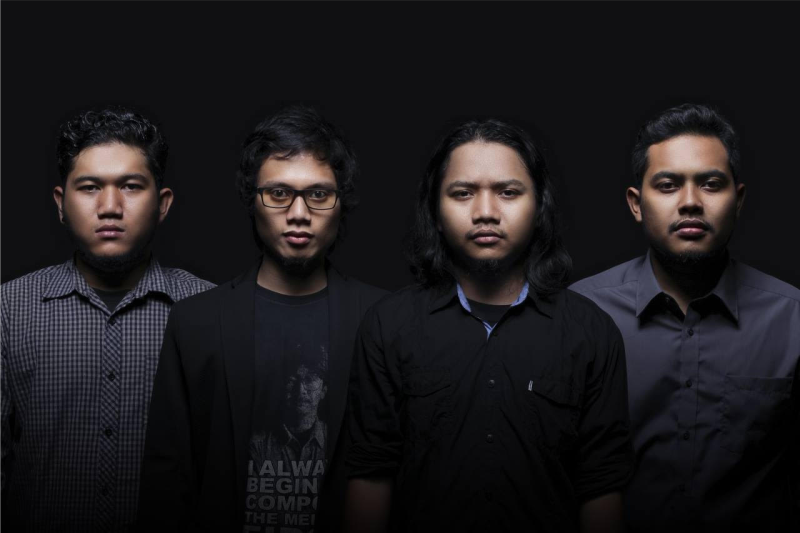 PYY Qwerty Radio tweet media