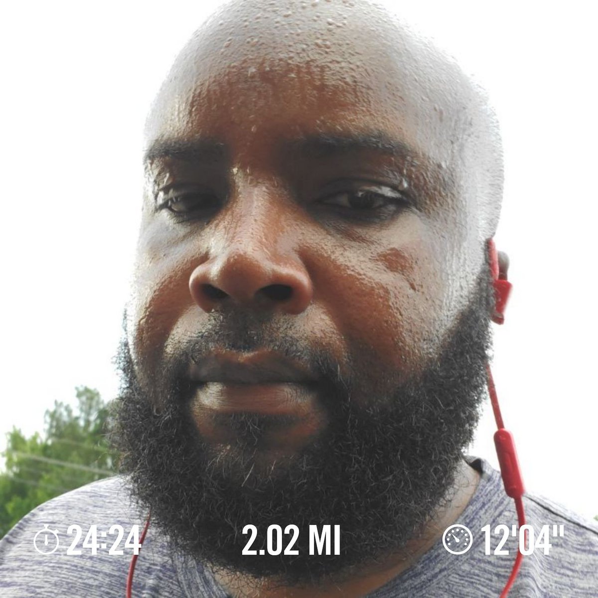 kutlass03's tweet photo. Was supposed to be a 3 mile run. But Mr. Humidity had other plans! ๐๐พโโ๏ธ๐ #teamdow #kappafit #hornlake #krogerparkinglot #germantownnupes #memphisnupes #humiditywinsagain https://t.co/eJdH9ZuN59