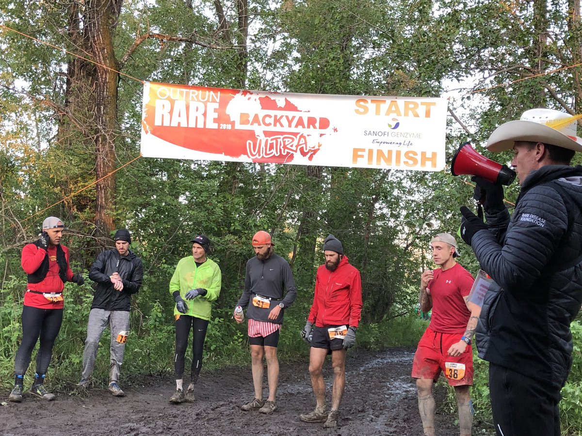 take_roots's tweet photo. Lap 21 has begun!!! 6 runners still remain. They survived the night, sun is up & so are their spirits.
#1in12 #RareDisease #OutrunBackyardUltra https://t.co/esjxgsUZCN