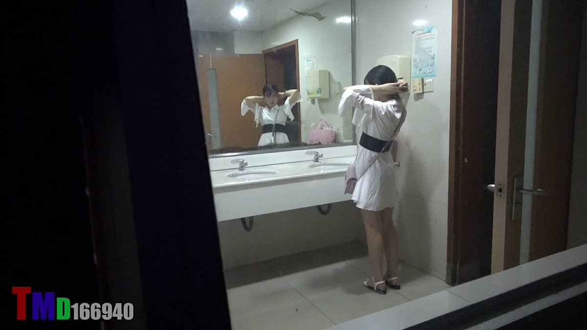 แอบถ่ายใต้กระโปรง คลิปหลุดทางบ้าน นักเรียนนักศึกษา tweet media