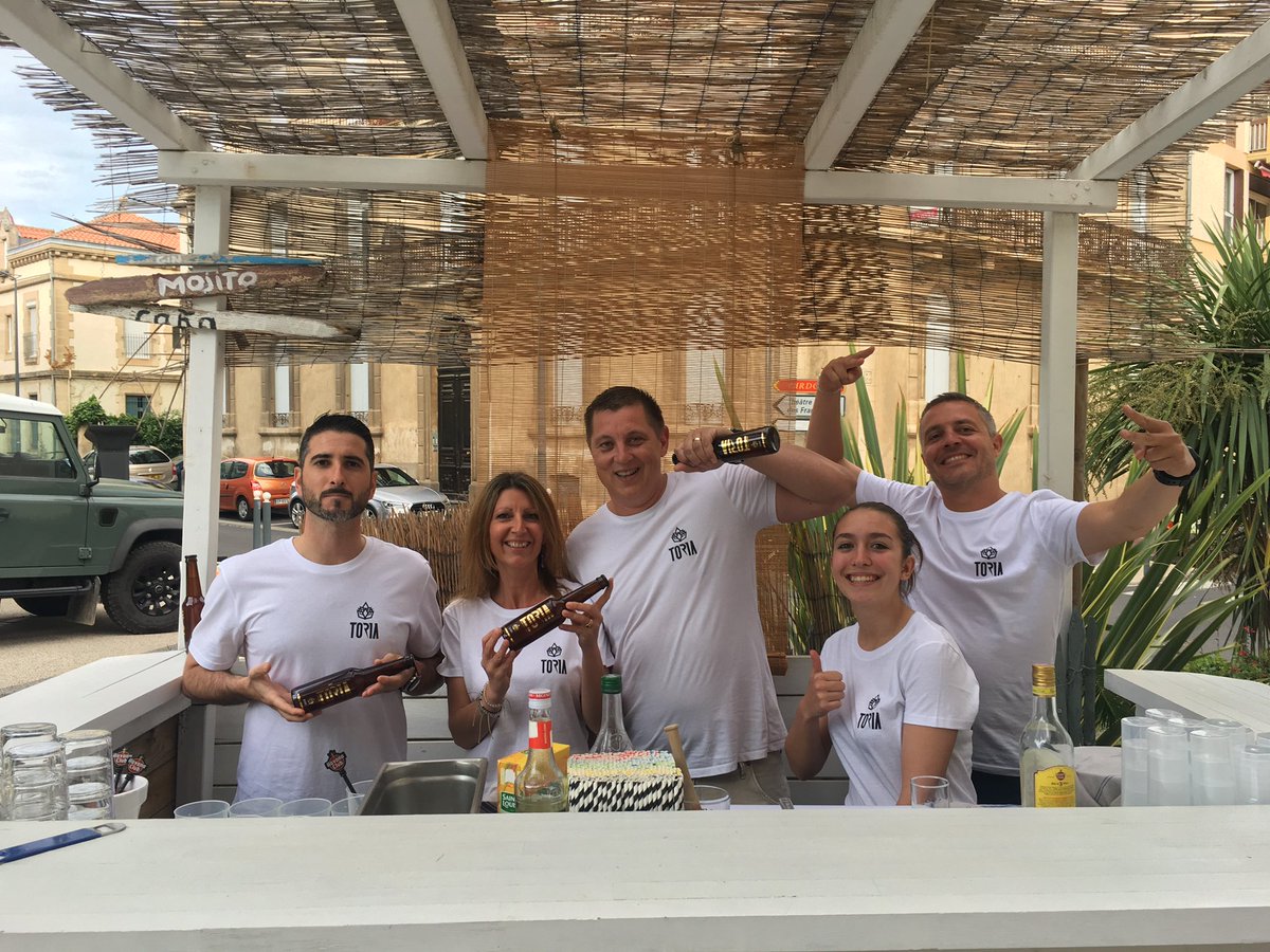 TORIA_BEER's tweet photo. La Team TORIA vous remercie d’être venus si nombreux hier soir! C’était un plaisir de vous faire découvrir nos bières en avant-première et de passer un bon moment avec vous.
Un grand merci à la Maison Blanche, à Patrick Latorre et son équipe, pour leur accueil ! https://t.co/TLkqq4Yycq