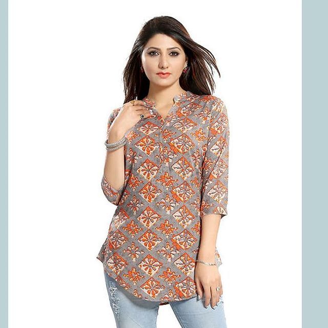 runaldafashion's tweet image. Sofia Flouncy Women's Tops Vol 1 Fabric: Crepe / Rayon /Polyester Sleeves: Sleeves Are Included Size: Variable (Check Product For Details) Length: Up To 26 in Type: Stitched Description: It Has 1 Piece Of Women's Top Work: Printed Dispatch: 2 – 3 Days ₹499 #top #tops #topray…