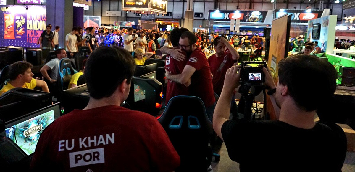 uemasters's tweet image. 🇵🇹 We have our first Grand Finalists!!! Congratulations to #POR for their dominant performance at #UEM19 as they successfully secure their place in the Grand Finals. 🎉