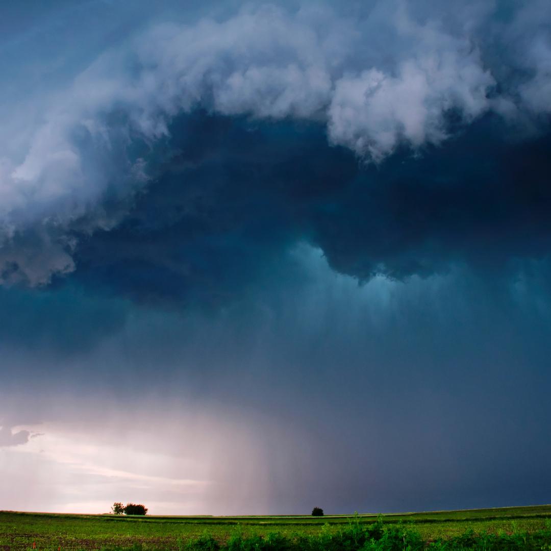 Chandlerroofs's tweet photo. We're expecting storms again in the #DFW area this weekend. Is your roof ready? Give us a call to schedule a no cost inspection today at 817-548-7555. https://t.co/YOccZjhQy3