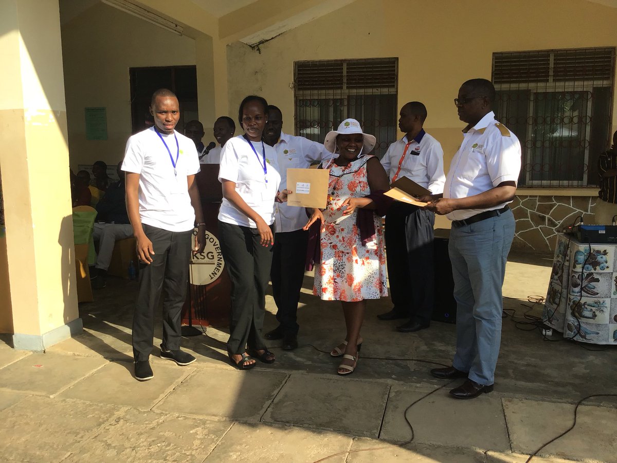 ira_kenya's tweet image. It’s a pass! @ira_kenya graduates all candidates of #Round2MombasaEcop candidates! @arhabdi @coi_kenya @KenyanInsurance
#IRA
#IssaWrap