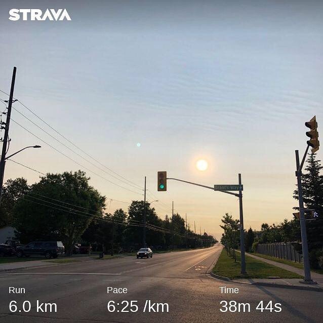 attherockshow's tweet photo. Up early this morning for an easy zone 2 run. Busy day today! #temporun #buildingmybase
#instarunners #instarunner #run #running #workout #zone2 #consistency #easyrun https://t.co/Kvv1SvzUsp