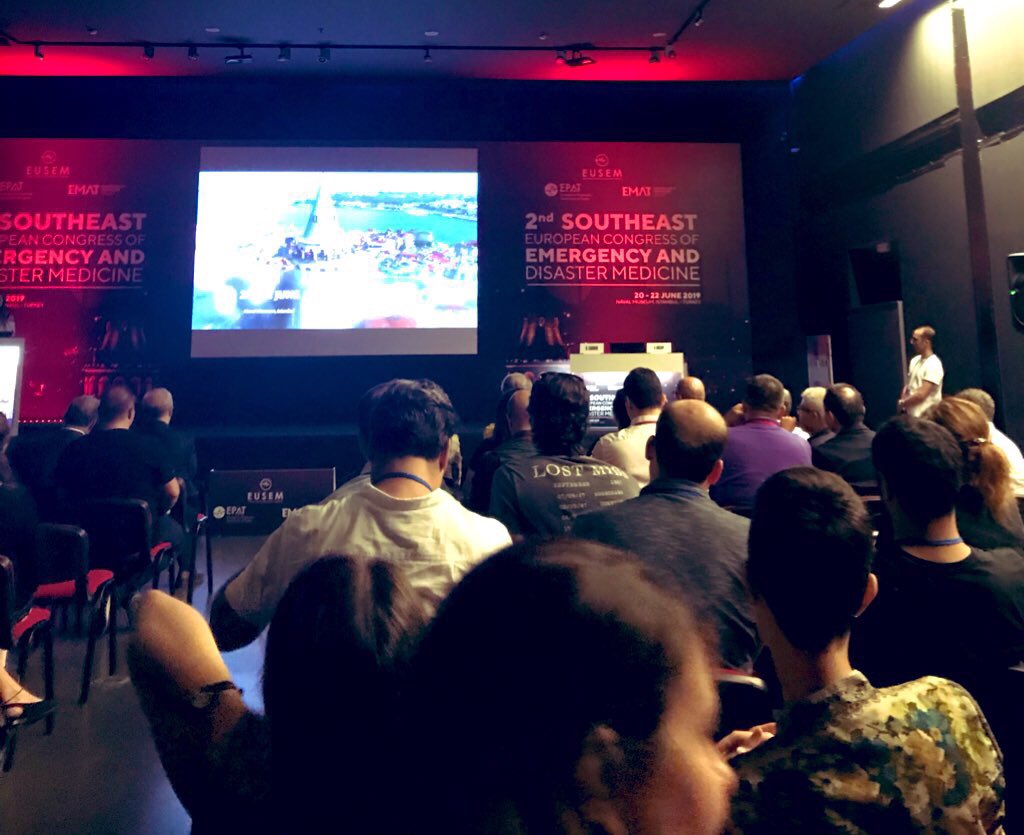 ibrahimsarbay's tweet photo. SEEEDMC 2019 sona erdi. Kongre boyunca edindiğim bazı bilgileri #SEEEDMC19 hashtag’inde toplamaya çalıştım. Bir göz gezdirmenizi şiddetle öneririm! @SEEEDMC https://t.co/EYkg9etLVw