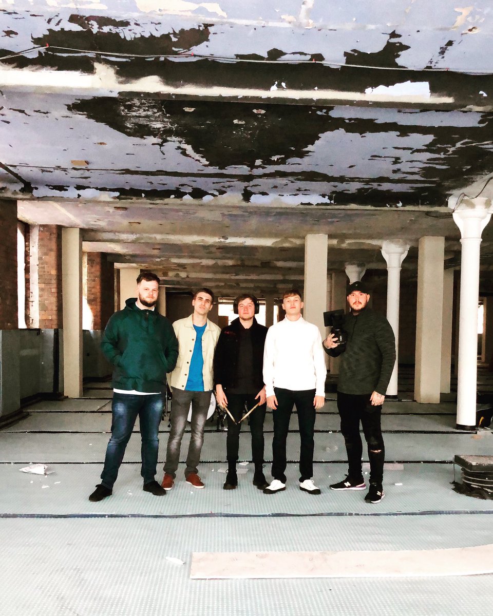jackfband's tweet image. ⚡️video is a wrap! New single coming soon⚡️