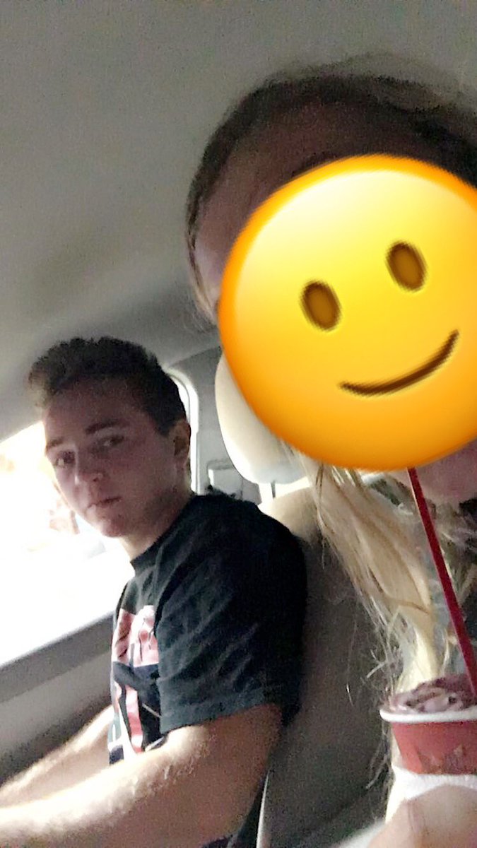 RethmanSophia's tweet photo. happy #nasty19 to my bestie @ColeGuion22 !!! thx for always getting ice cream w me &amp; being a real one <3 party hard!! 🎉🎈💗 https://t.co/24jsH1fADu