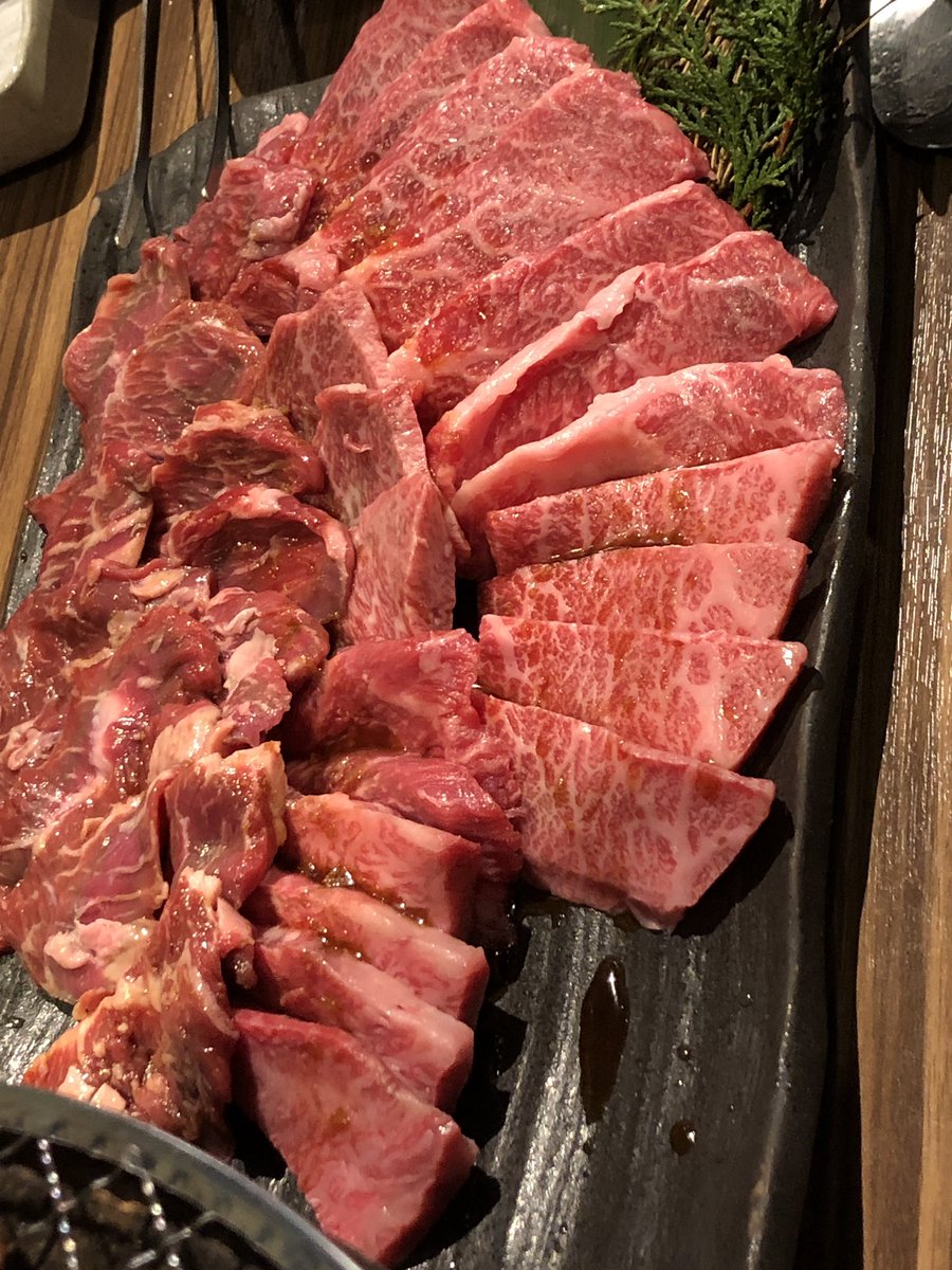 2525nyoroko's tweet photo. 炭火焼肉たむらADA決済導入イベントに参加してきました☆
ＫＹで現金決済するというやらかしをしましたが、指針さんに会えたし！タムケンやガリさんはもちろんエマーゴの主要メンバーにも会えて良き経験でした！感謝☆(*´Д｀*) https://t.co/NtpzkOSdnk