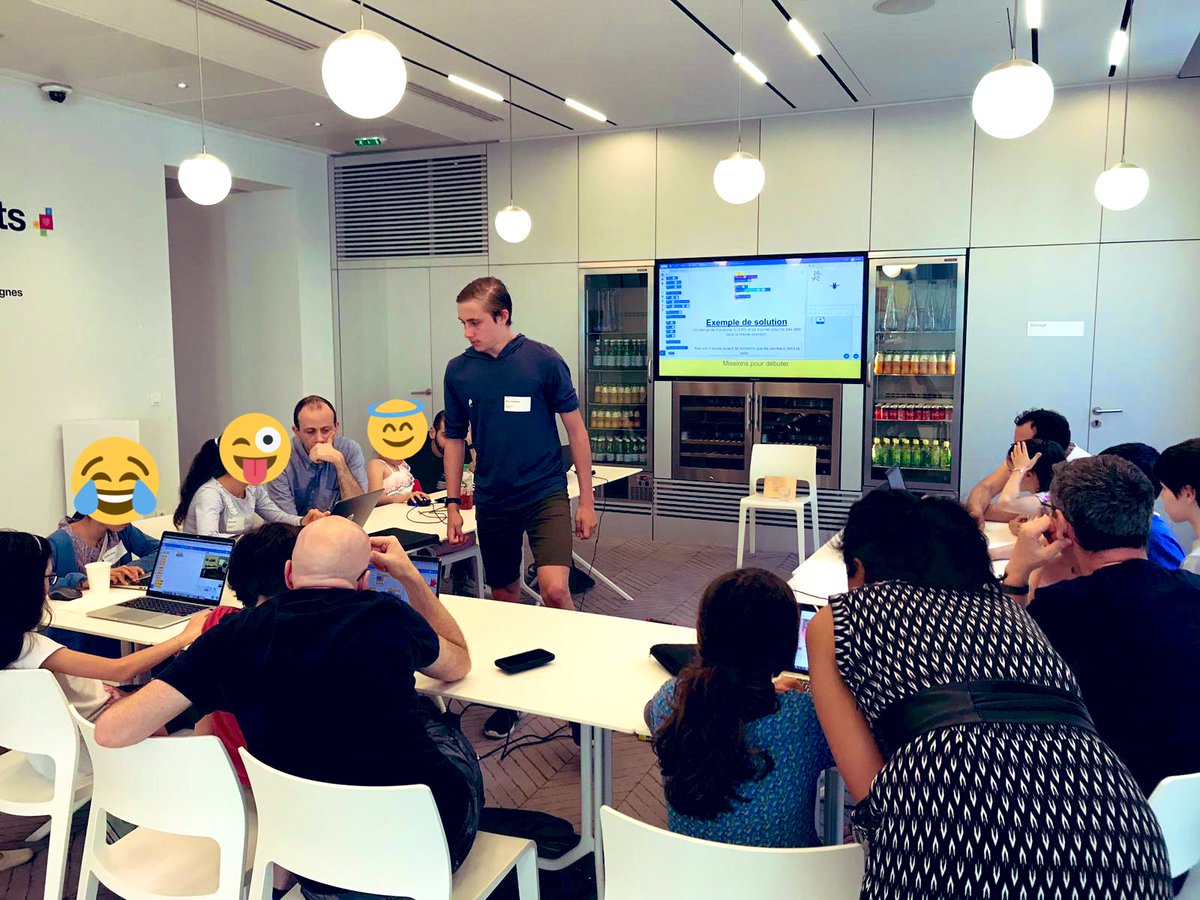CoderDojoParis's tweet image. Dernière session avant les vacances, ce samedi chez @TwitterFrance ! 
Plein de belles idées et de bonnes ondes grâce à nos ninjas codeurs et codeuses ! 
🏖💻👧🏽🧒🏼👦🏿 
#CoderDojo #KidsWhoCode #CoderDojoParis
