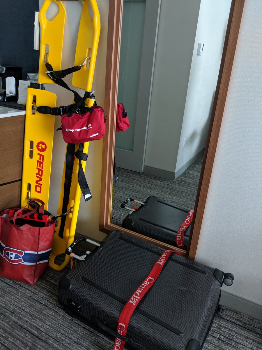 SportsFirstResp's tweet photo. Canadian NHL EMS present on-ice Scoop Stretcher training. Proud to represent the Montreal Canadiens! https://t.co/9WpcEdbnHG
