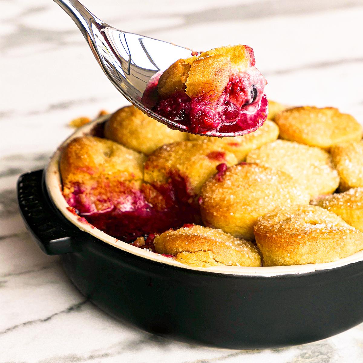 DADAMONUTRITION's tweet photo. The perfect dessert to please the whole family. Our indulgent berry cobbler is full of summer goodness and right for all types. https://t.co/HNBzQ1utqG   #eatright4yourtype #right4yourtype #bloodtypediet #personalizednutrition  #summerdessert #summerrecipe #right4alltypes https://t.co/IYxJgjtZUy