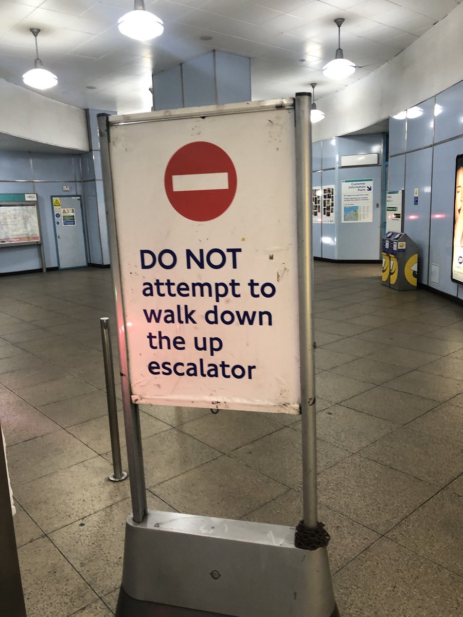 CSarkEscalator's tweet image. I’m worried that the sun might have gone to your head, so here’s some helpful advice on escalator usage. You’re welcome.