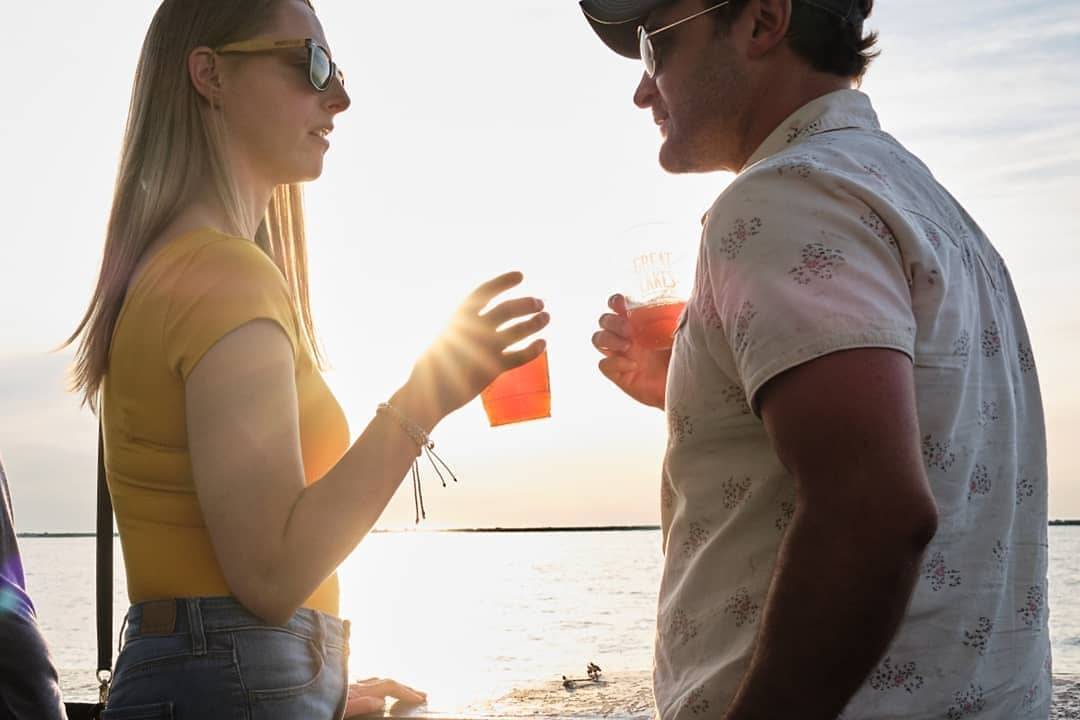 Night 1 of the Great Lakes Burning River Fest was a blast! We're doing it again tonight with Cloud Nothings. Here are some important things to know (THREAD):

#BRF19 #Cuyahoga50 #CLE