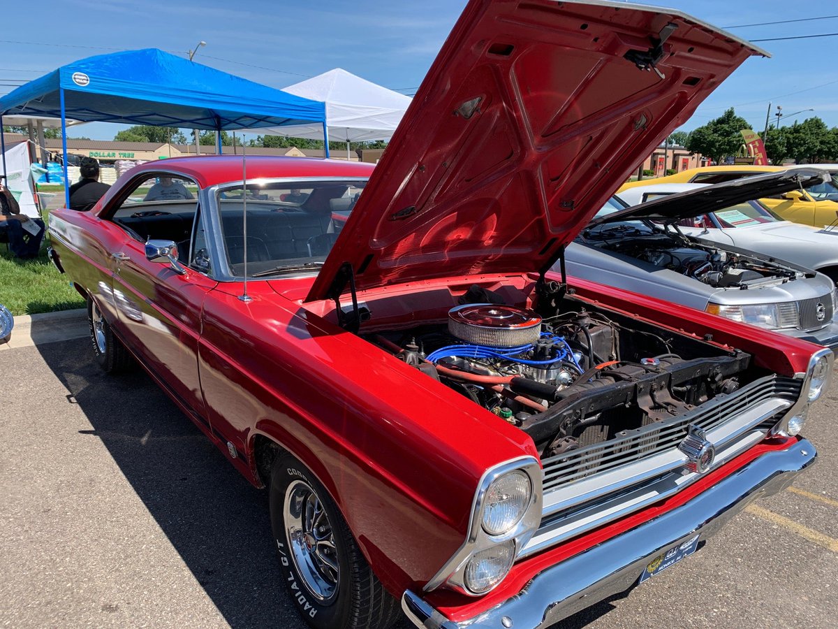 bcvarn's tweet image. Showing of Harold’s Classic Rides (@ O'Reilly Auto Parts in Monroe, MI) swarmapp.com/c/8XDFpdiQIVj
