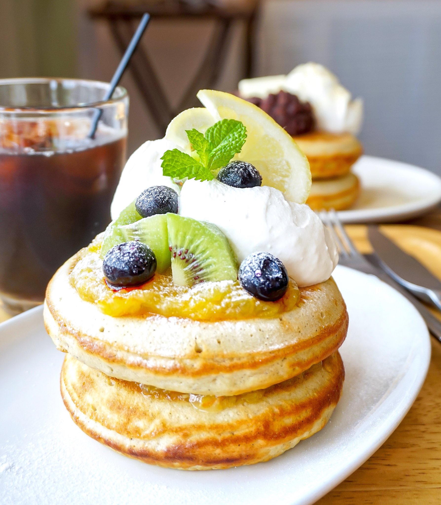 ねぎ パンケーキとカフェ巡り 先日のパンケーキ部 食堂cafecoucou 坂戸市 お久ぶりのご近所パンケーキ店くくうさんで新作2種類堪能してきた あんバター のパンケーキってもう素晴らしい美味しい 季節のジャムも可愛い美味しい 雑穀生地