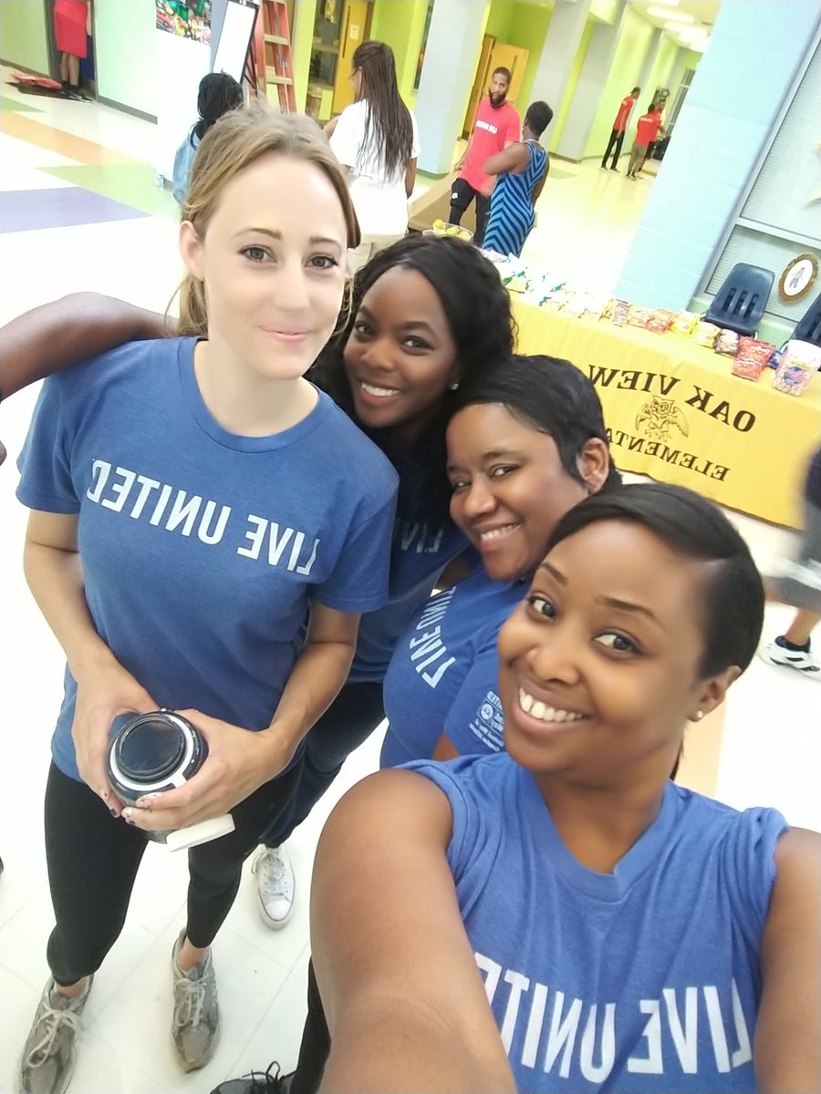 KishaUWGA's tweet photo. We outchea in these #DayOfAction streets at Oakview Elementary! @unitedwayatl @unitedway https://t.co/g5m4PnJFrJ