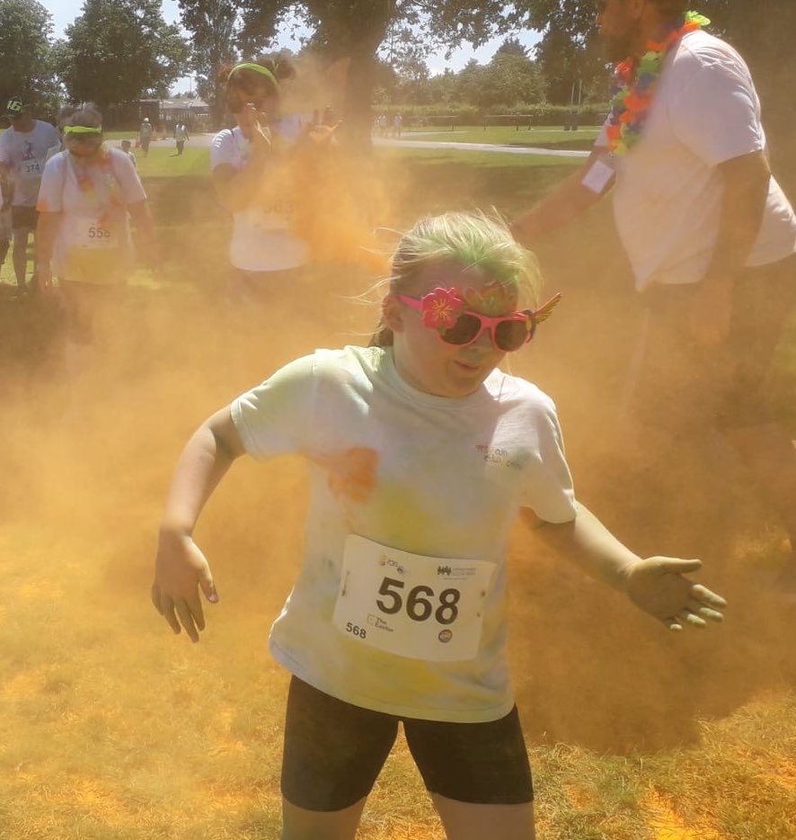 devonflossy's tweet photo. WOW such a great morning #teamellacombe @Tan_B2013 @Han_b2013 @CharlotteHuish2 @sarah_horton_1 did well! We have raised Β£297.50 with more to come for #CHSWRainbow it was such fun! https://t.co/4U3BX9l9jU